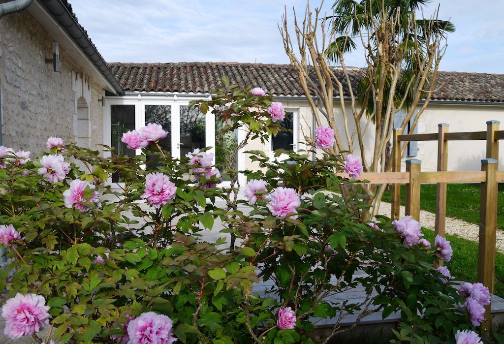 Le Bataclan Villa Balzac Exterior photo